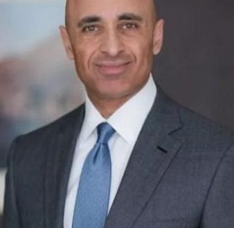 يوسف مانع العتيبةكاتب المقال هو سفير دولة الإمارات العربية المتحدة لدى الولايات المتحدة.،،،،،،،،،،،،،،،،،،،،،،،،،،،،،،،،،،،،،،