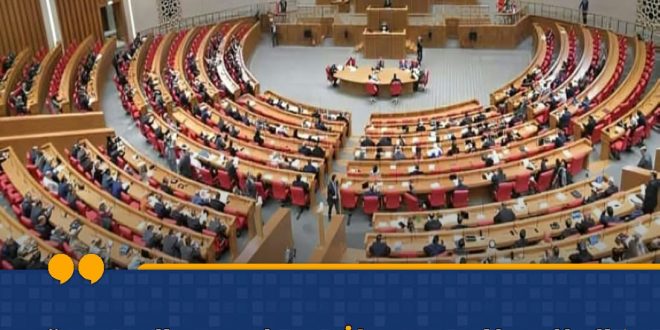 البرلمان المصري يوافق على دعم السعودية عسكريًا بعد ثلاث مرات من التأجيل